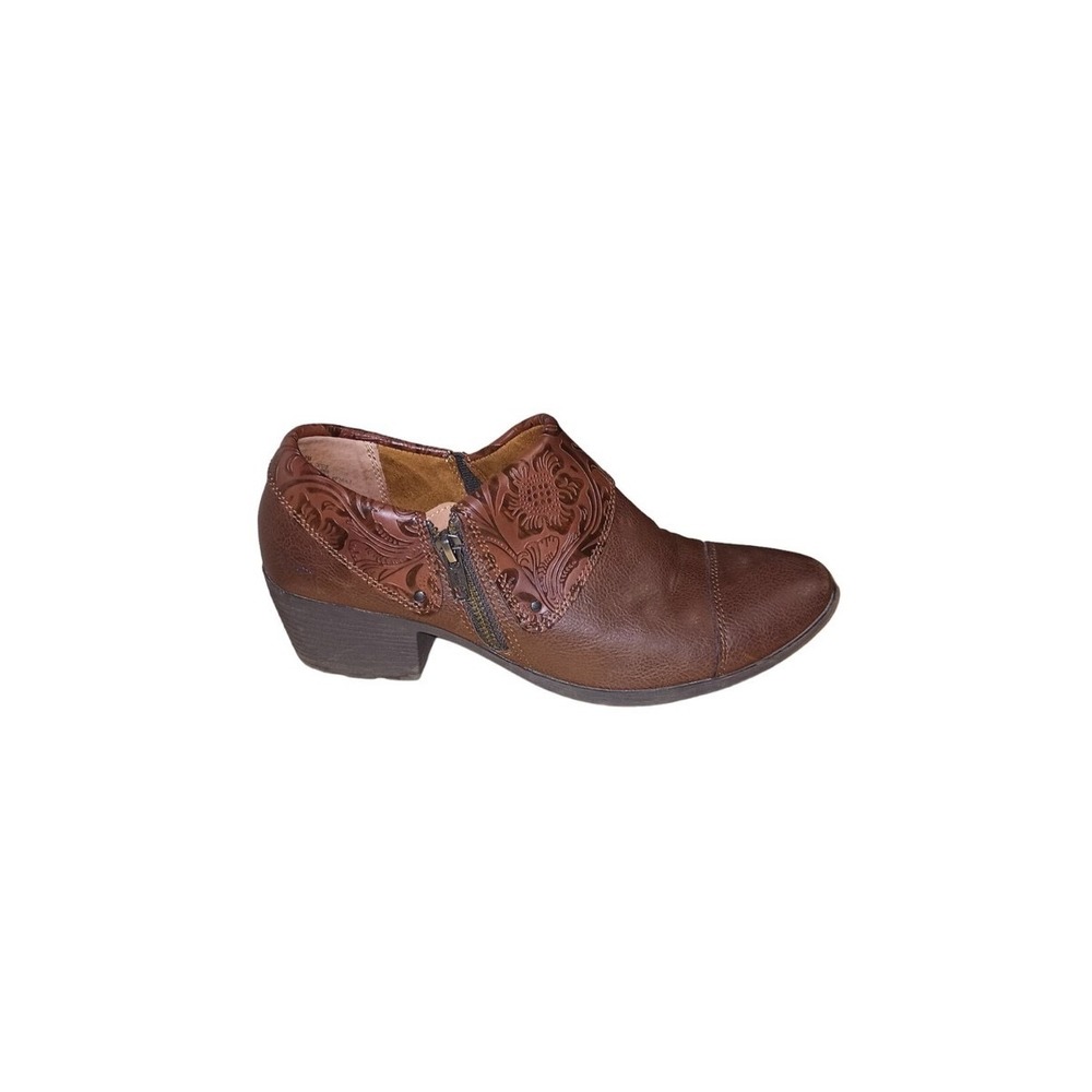 B.O.C. Cate Brown Floral Embossed Ankle Booties Shooties Z47306 Size 6.5M